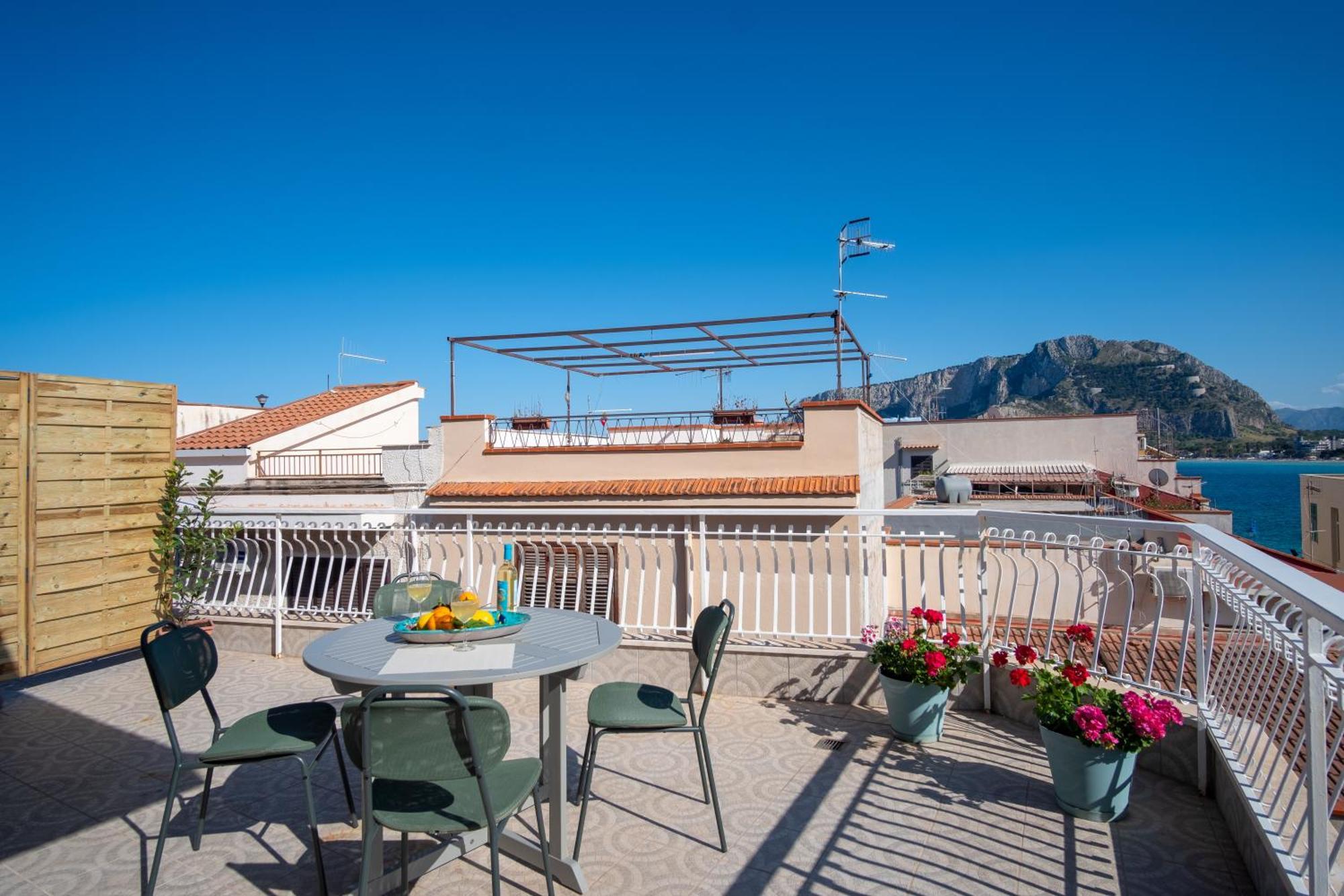 Mondello Sunsea House Apartment Bagian luar foto