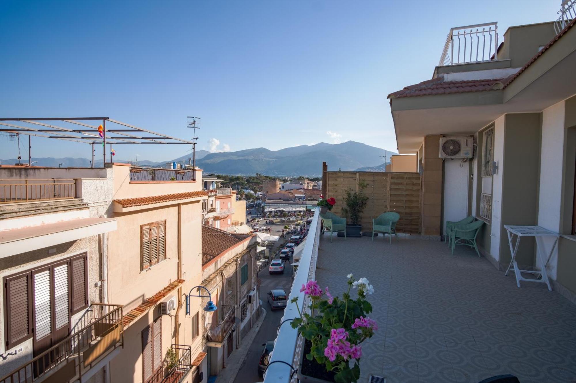 Mondello Sunsea House Apartment Bagian luar foto